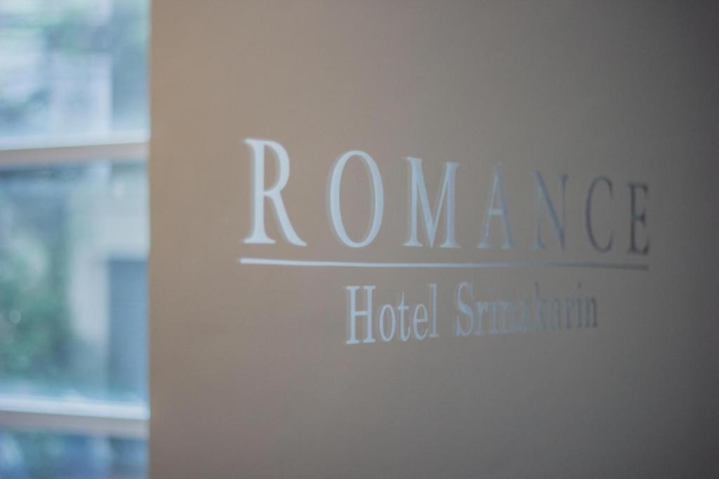 Romance Hotel Srinakarin Bangkok Exterior foto